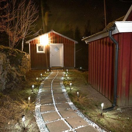 Skogsstuga I Bassholma Villa Munka-Ljungby Exterior foto